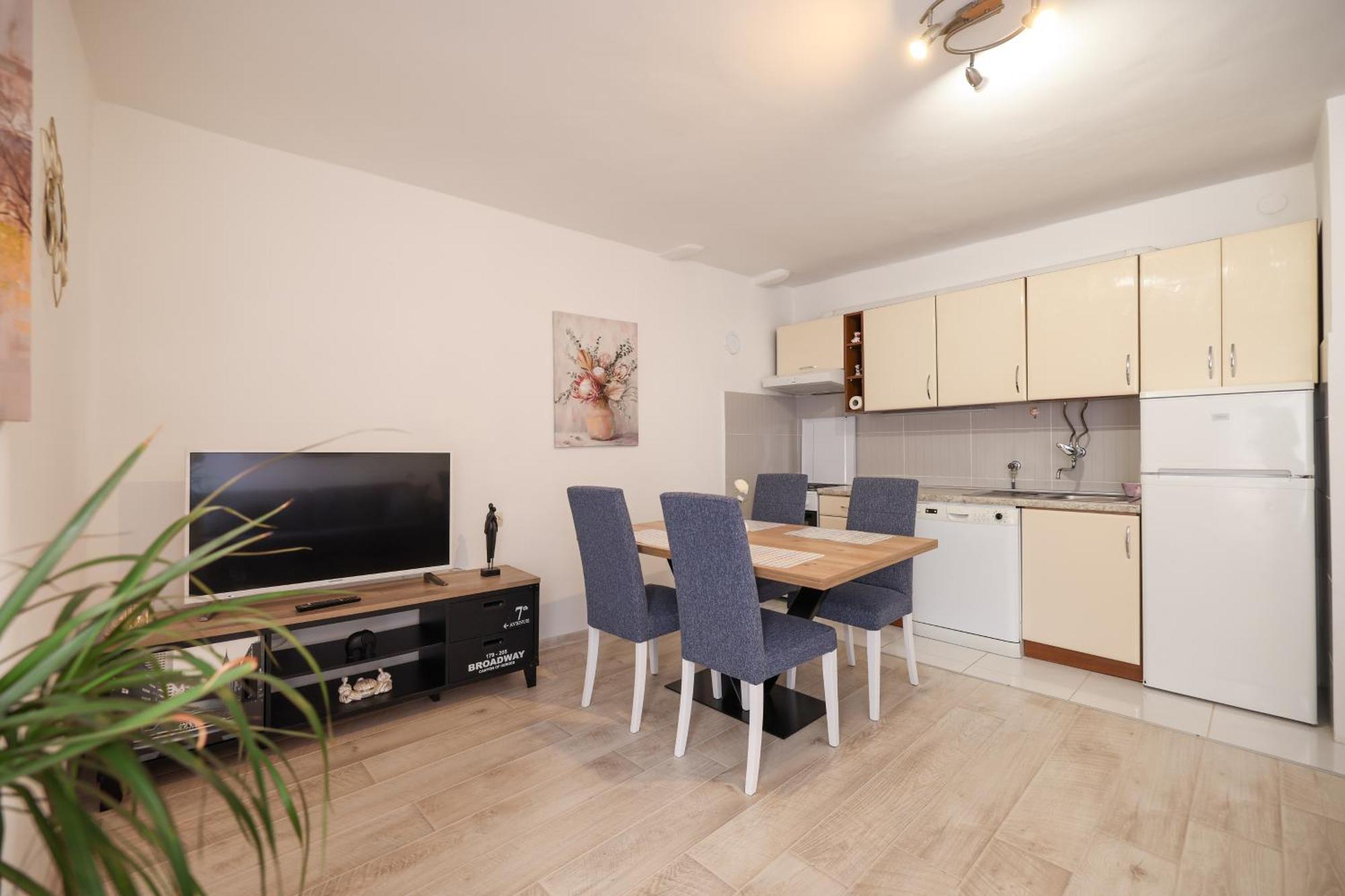 Viva - 2 Bedroom Apt In City Centar Zára Kültér fotó